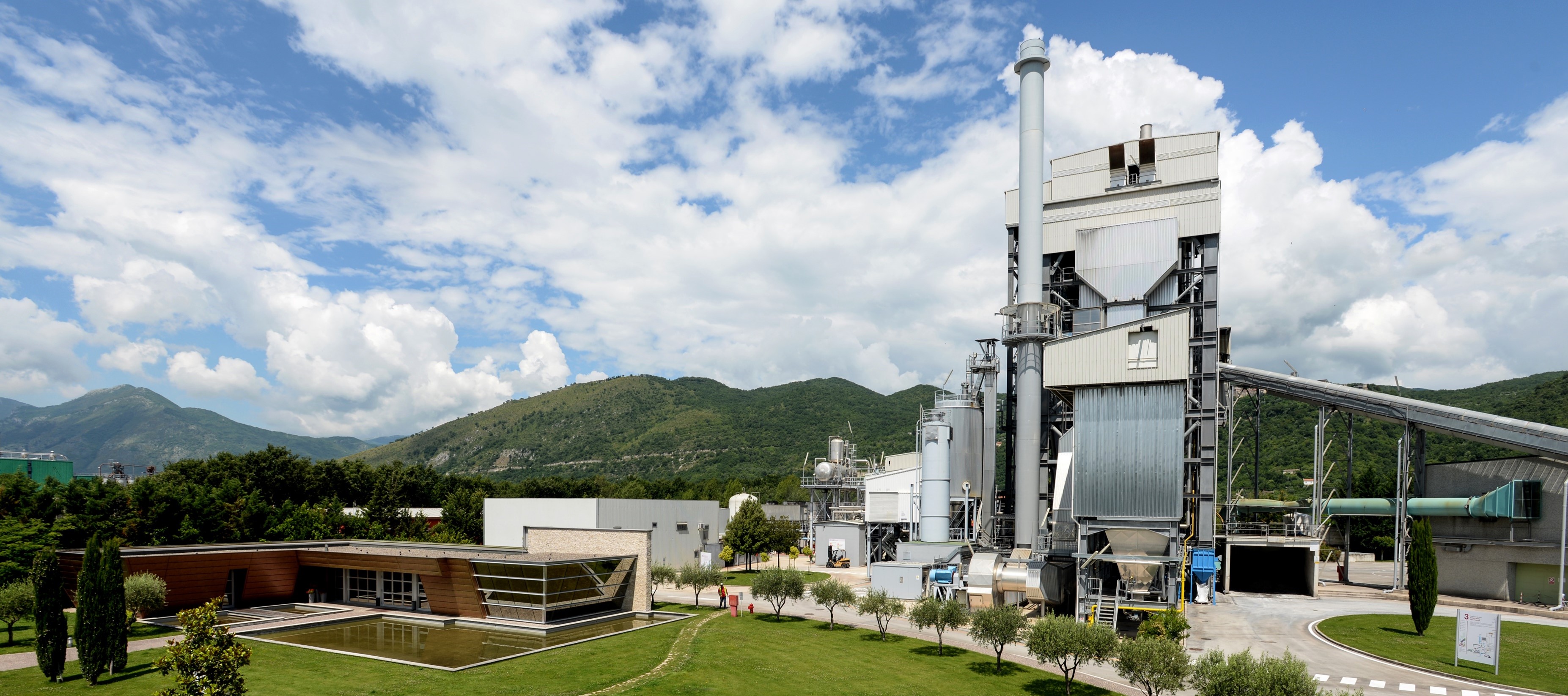 Vista esterna del Termovalorizzatore di Pozzilli