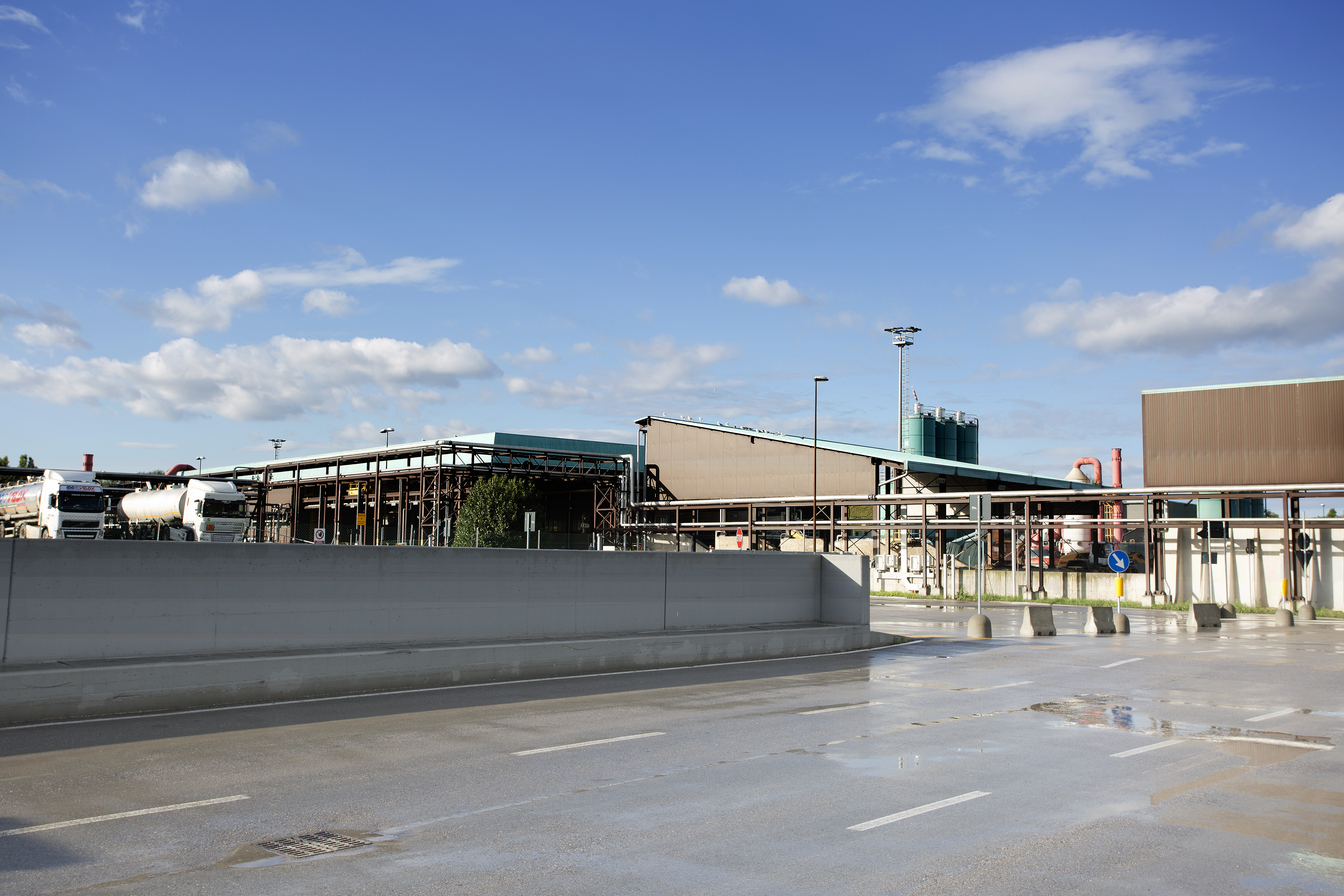 View of DISIDRAT plant for chemical-physical treatment in Ravenna