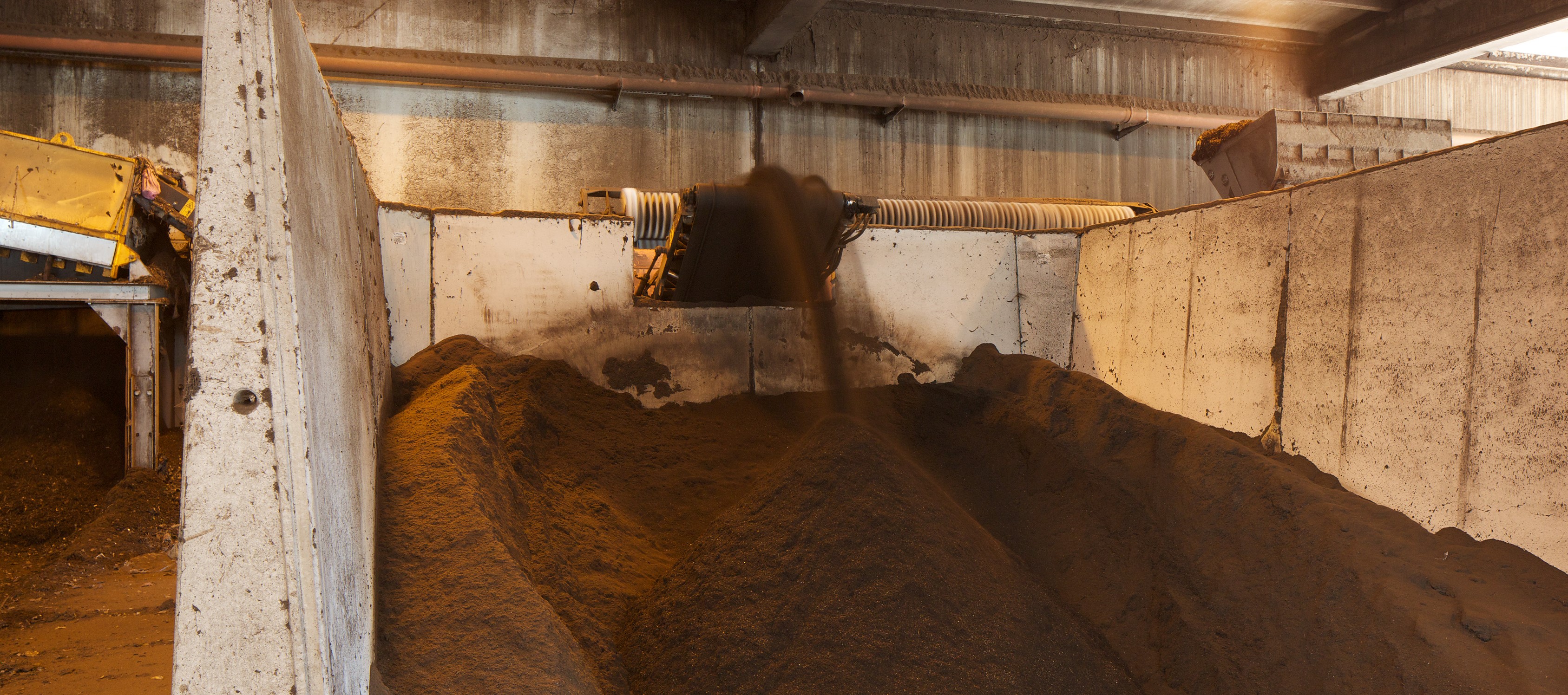 Technology of the Cesena composting plant